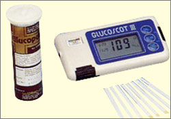 The last model adopting enzymatic color comparison method
GLUCOSCOT III GT-4330(1989)